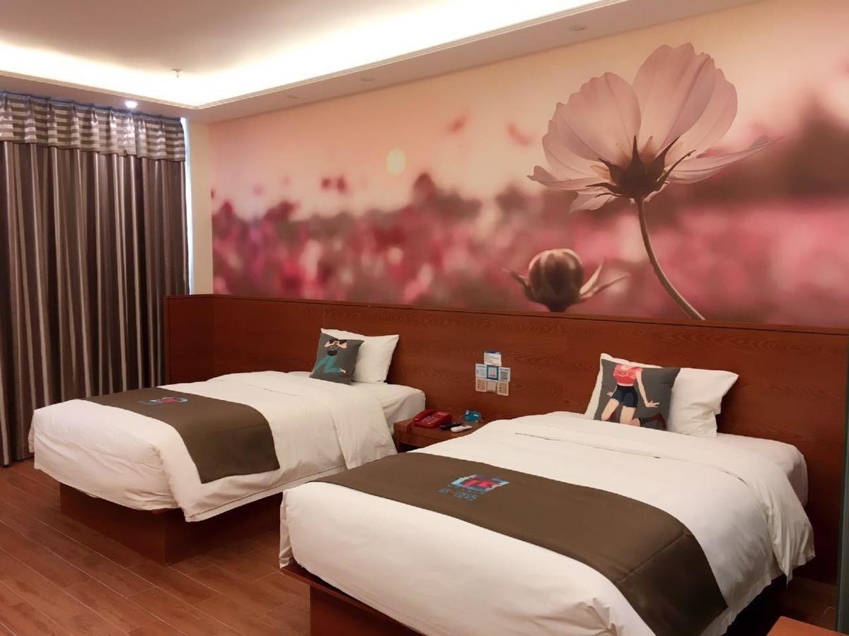 Pai Hotel Yuxi Tonghai Buitenkant foto