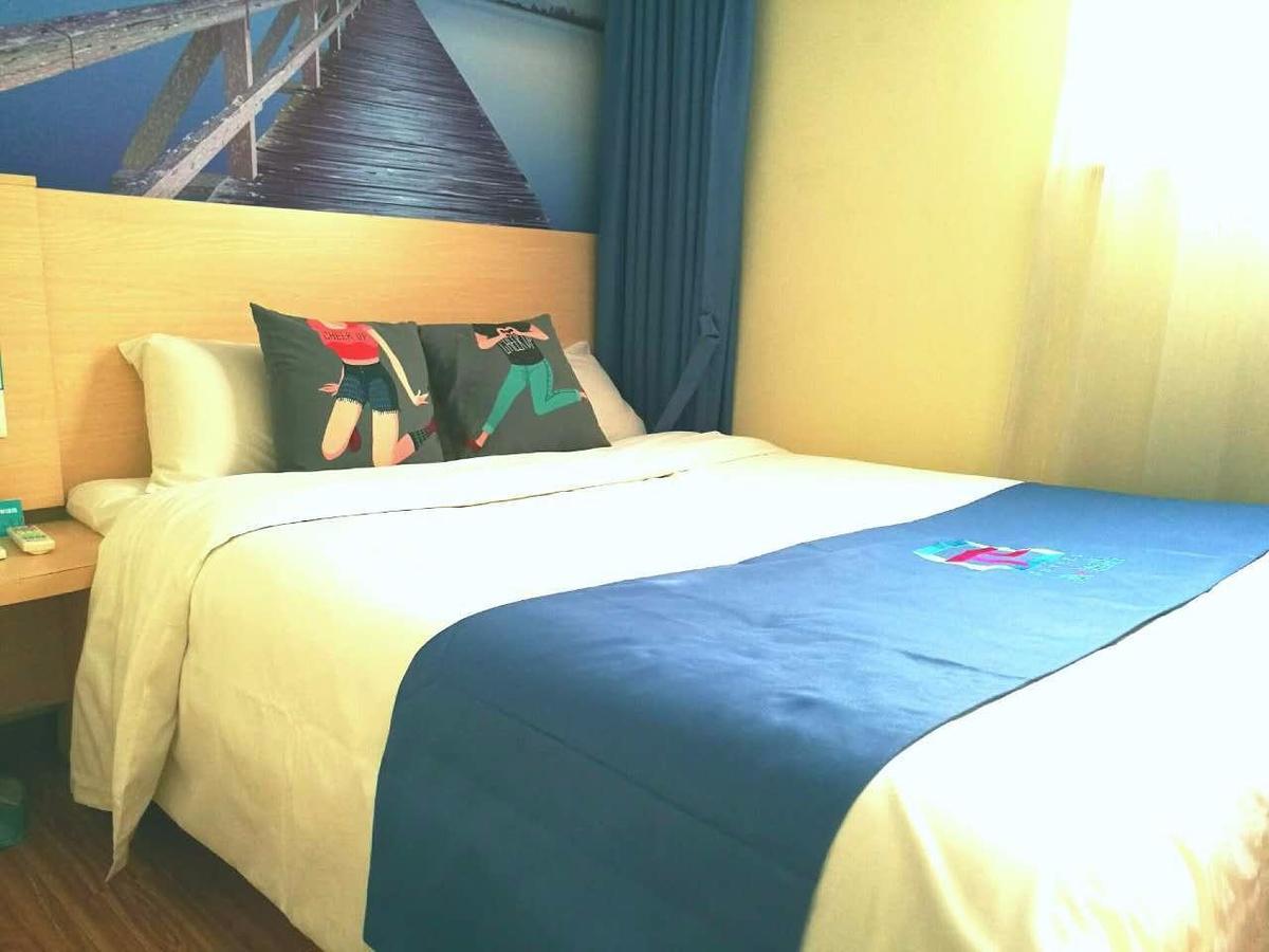 Pai Hotel Yuxi Tonghai Buitenkant foto