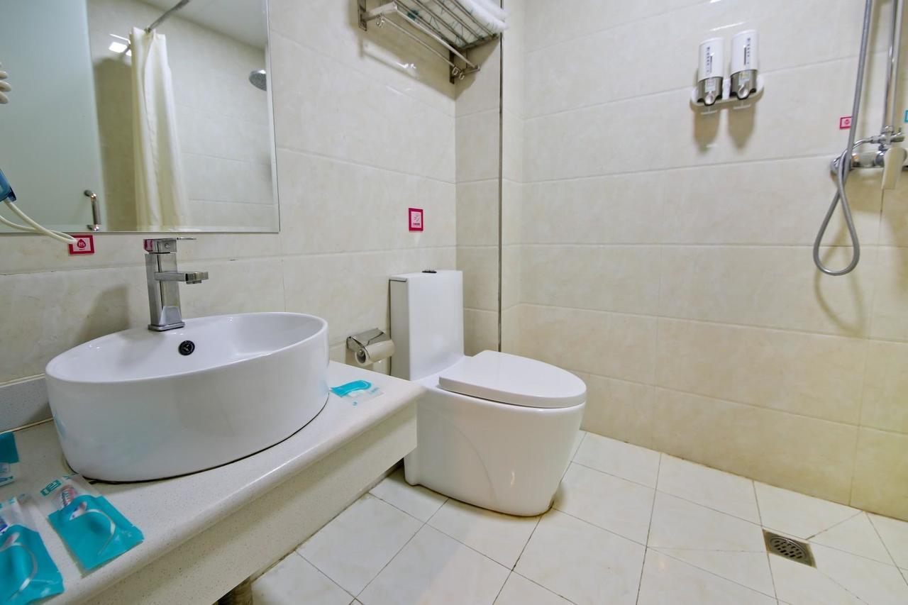 Pai Hotel Yuxi Tonghai Buitenkant foto